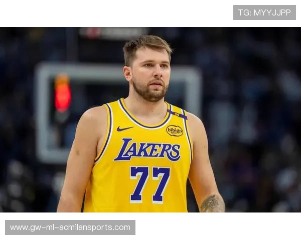 东契奇29+11+10三双助湖人三连胜 里夫斯26+11爆发成焦点