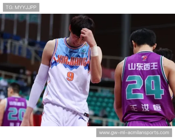 CBA周琦护筐训练力度再次提升,全面进化的“防守之王” CBA周琦护筐训练力度再次提升,全面进化的“防守之王”