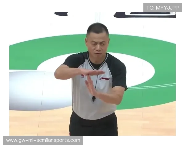 CBA外援狂怒吞两技术犯规被驱逐：篮球激情背后的纷争与反思