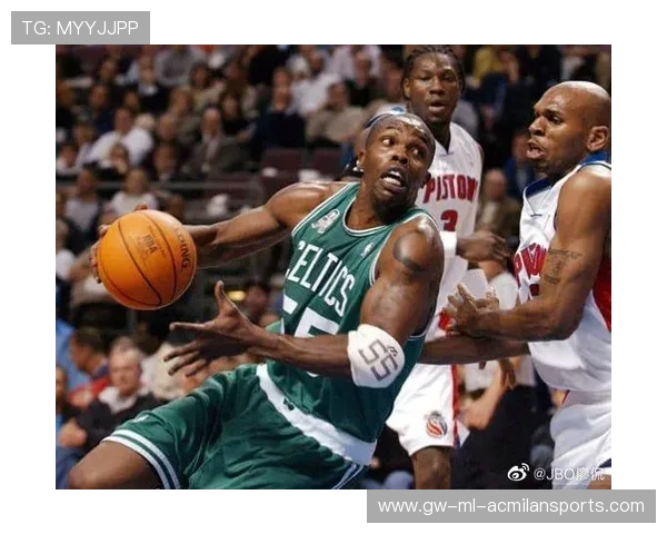 博扬外线点火迅速,底特律连续打出回应