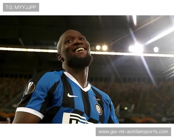 塞维利亚踏上反击战术新篇章——强化训练引领未来之路